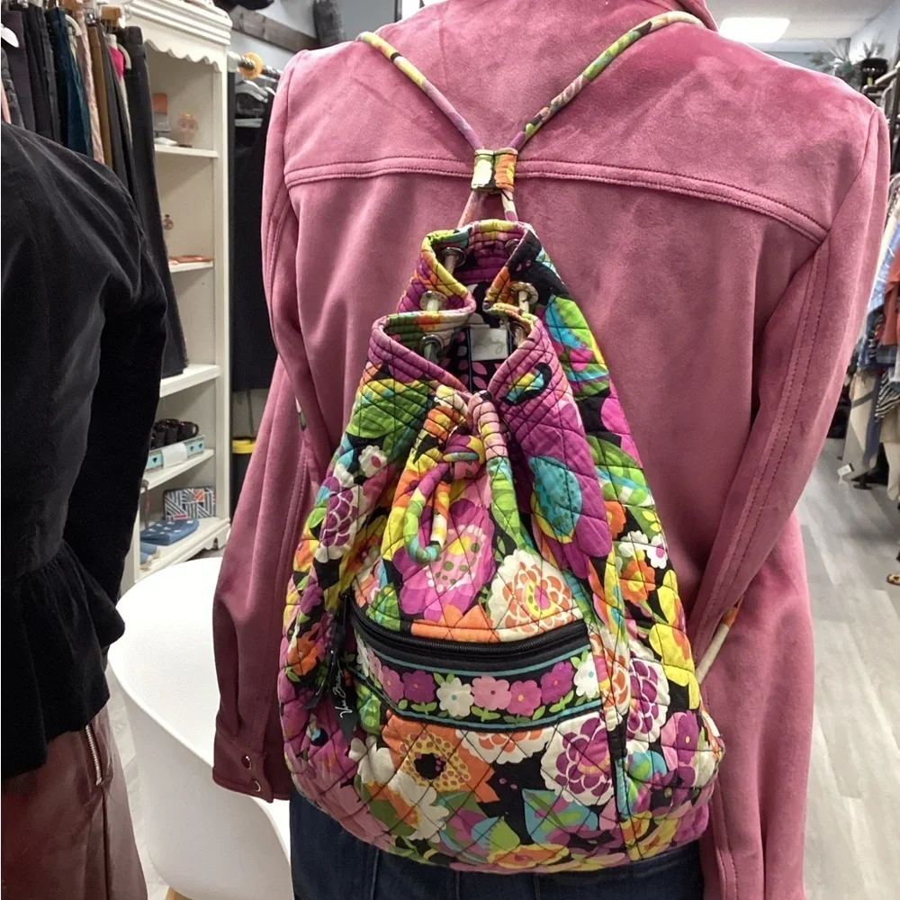 Vera Bradley Quilted Drawstring Backpack – Multicolor Floral
